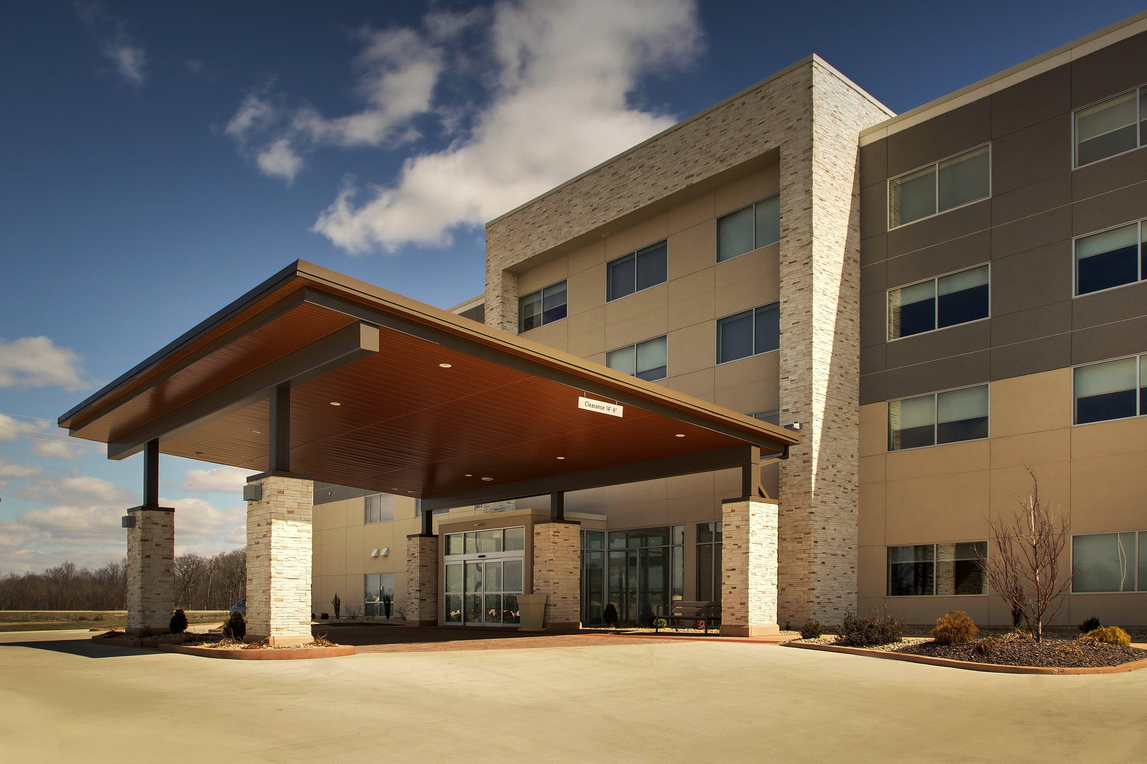 Holiday Inn Express & Suites - Mount Vernon By Ihg Exterior photo