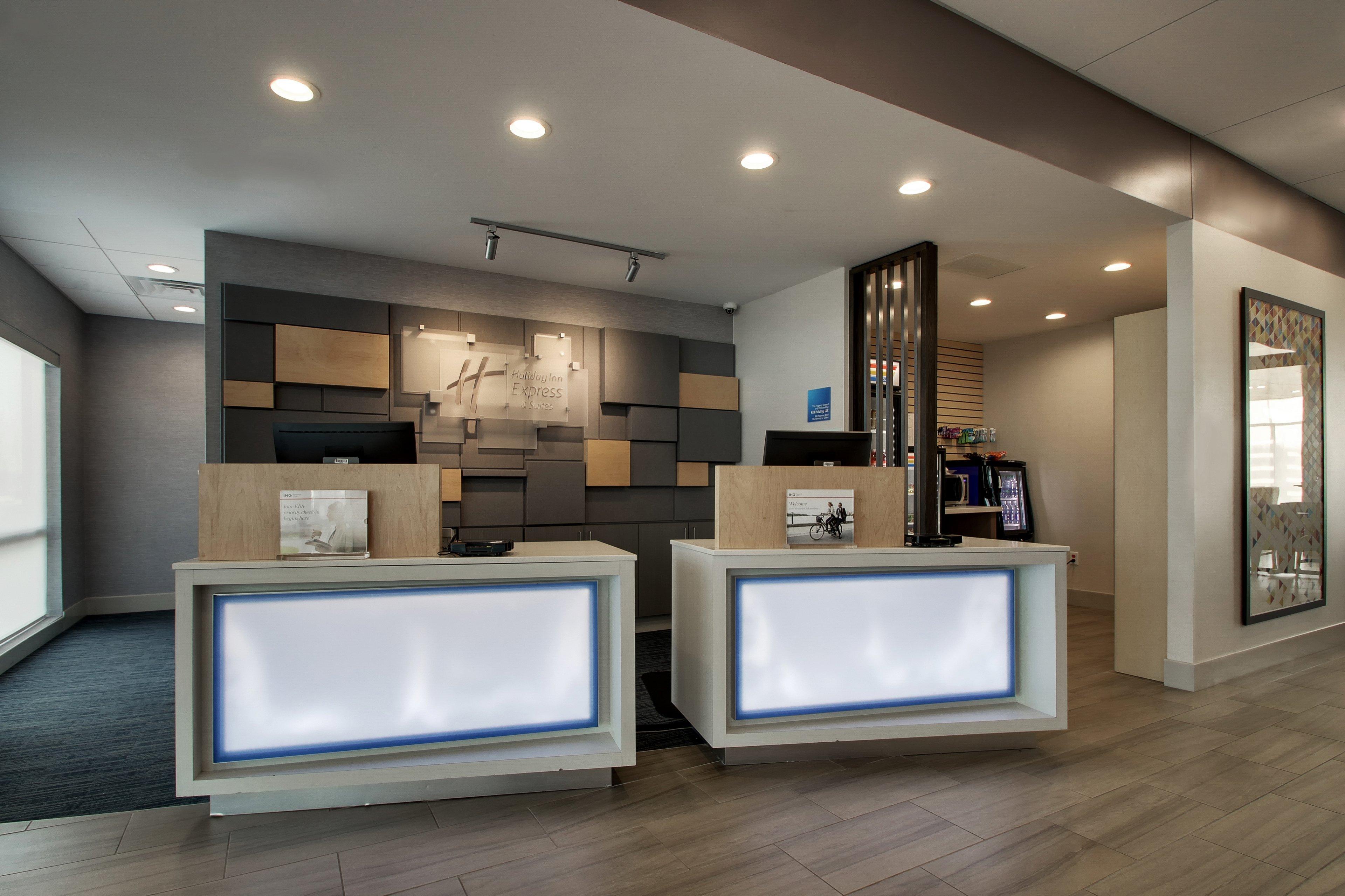 Holiday Inn Express & Suites - Mount Vernon By Ihg Exterior photo