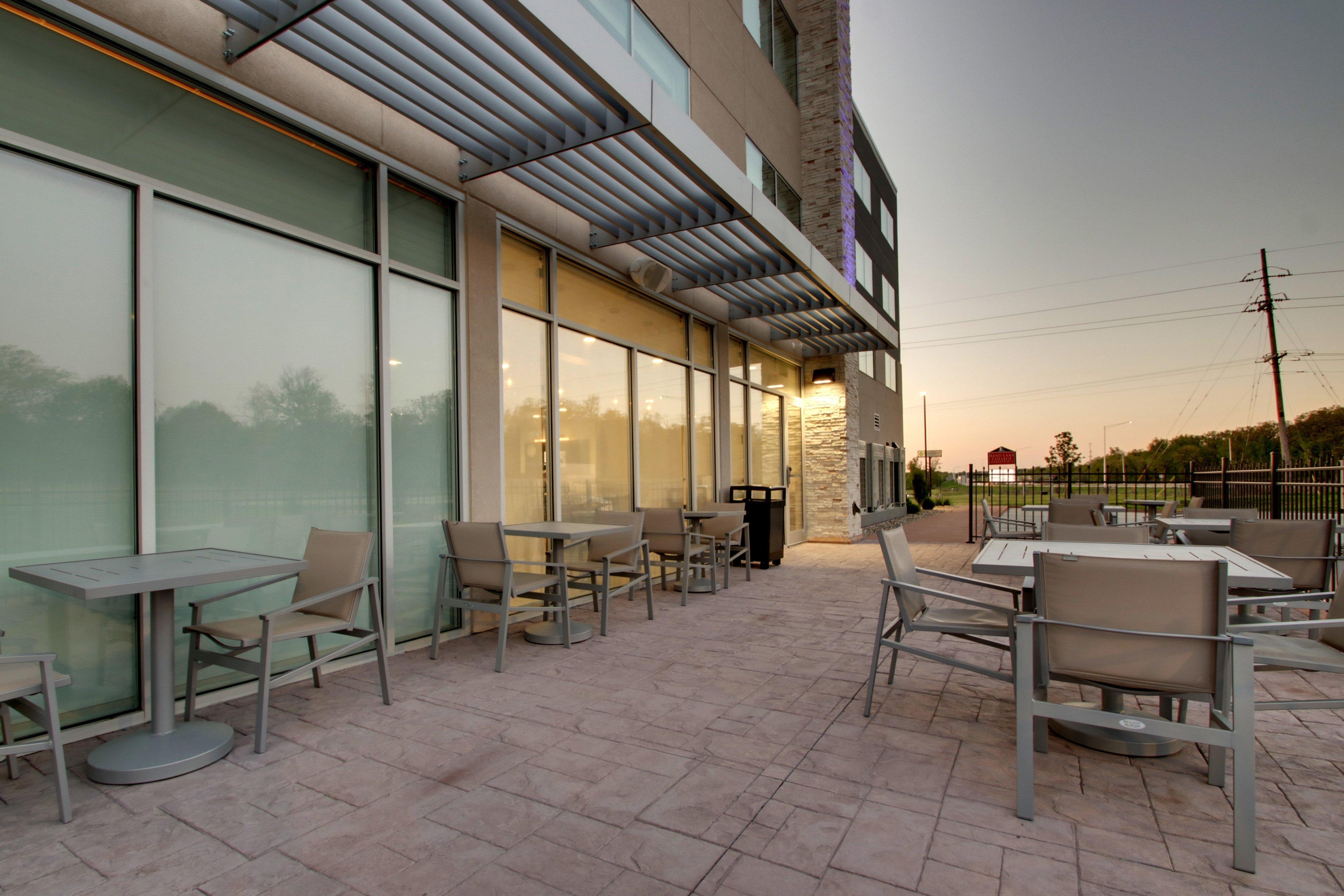 Holiday Inn Express & Suites - Mount Vernon By Ihg Exterior photo