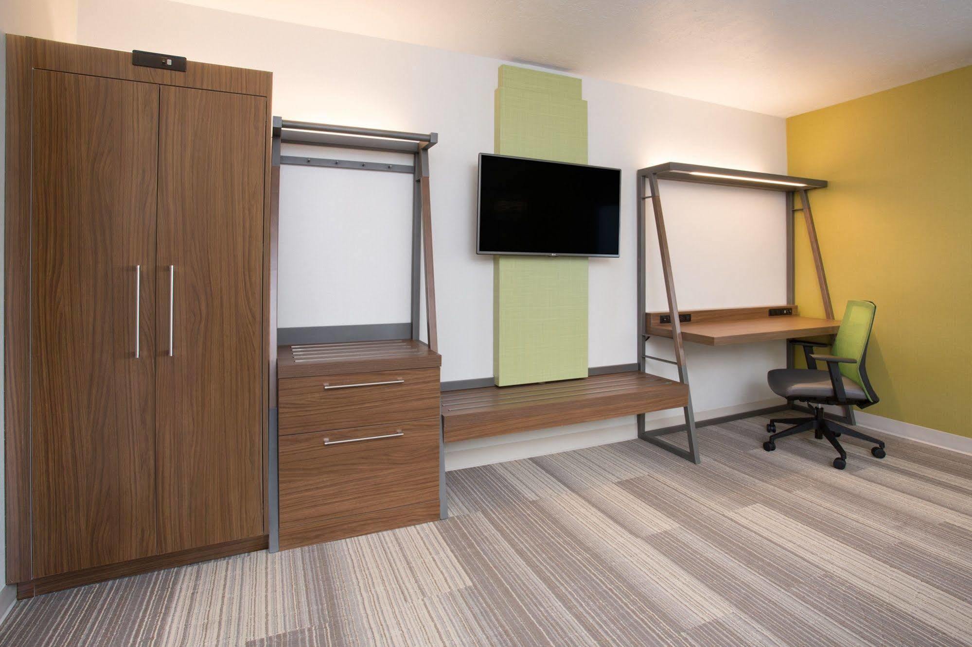 Holiday Inn Express & Suites - Mount Vernon By Ihg Exterior photo